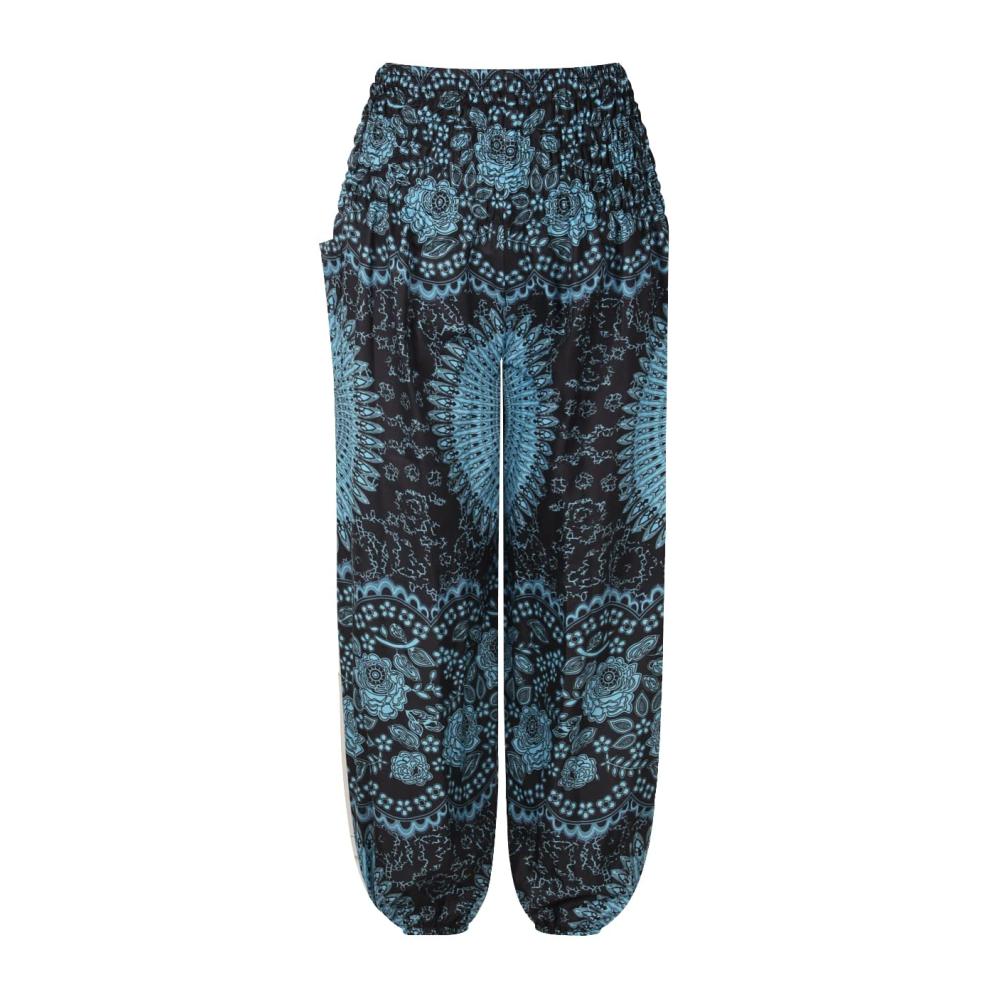 Blau-schwarze Blumenform