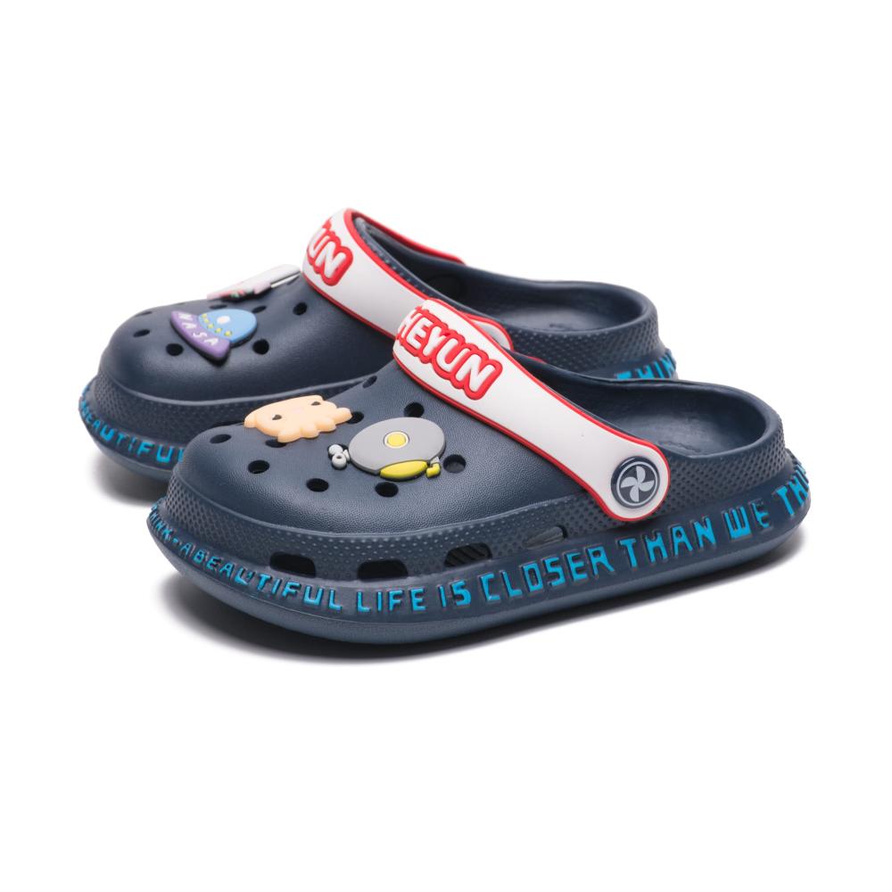 Navy Blau